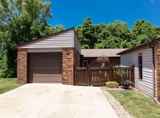 14 Parkridge, Belleville, IL 62226