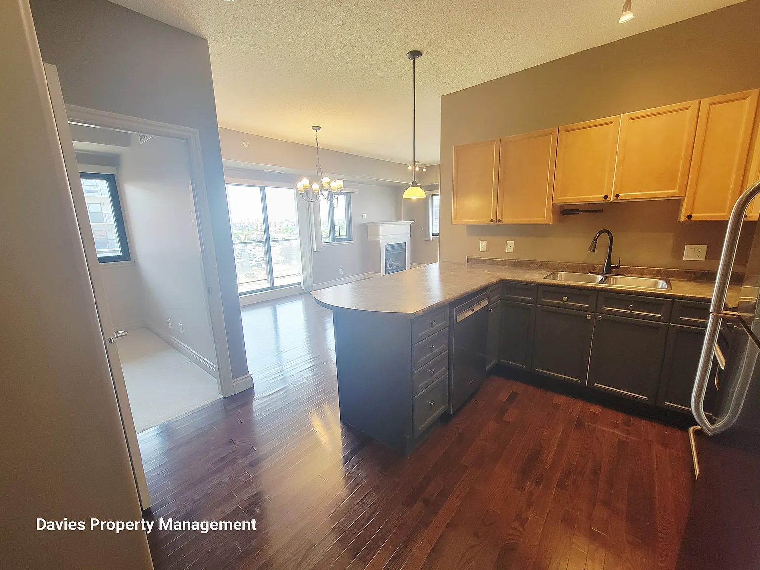 10319 111 street NW - #508 — Photo 4