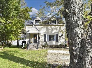 6239 Fitch Rd, North Olmsted, OH 44070