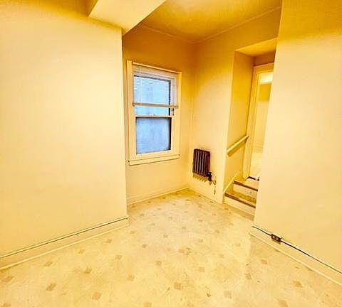 4th image of 823 Grant Ave #6