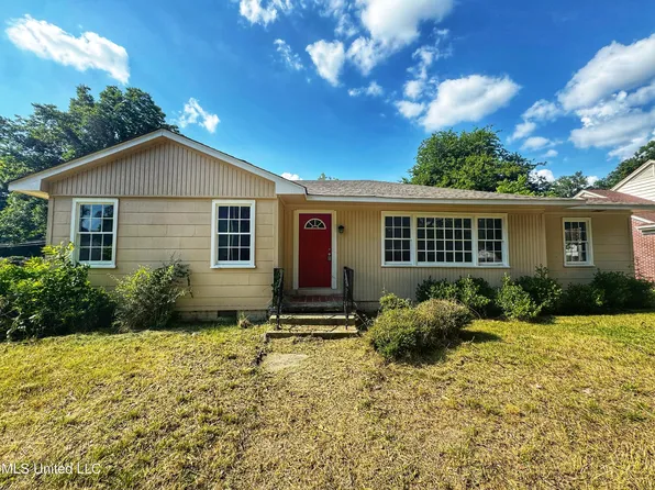 711 Catalpa St, Clarksdale, MS 38614