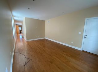 3224 S Wells St #3, Chicago, IL 60616