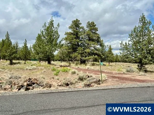 13330 SW Airstrip Ln, Culver, OR 97734