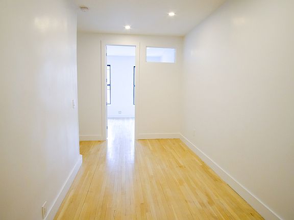 2nd image of 1734 Amsterdam Ave #S3