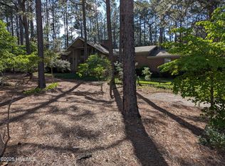 190 Grove Rd, Southern Pines, NC 28387