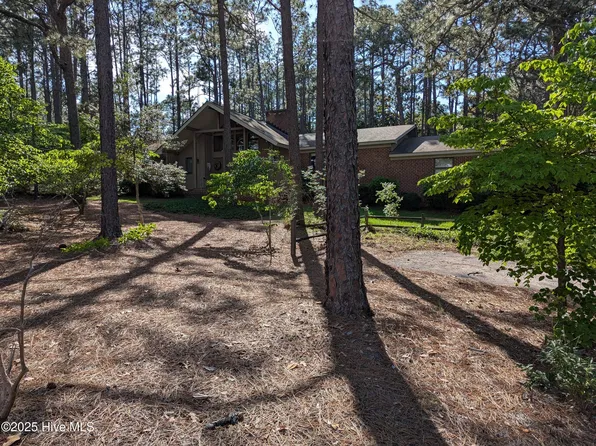 190 Grove Road, Southern Pines, NC 28387