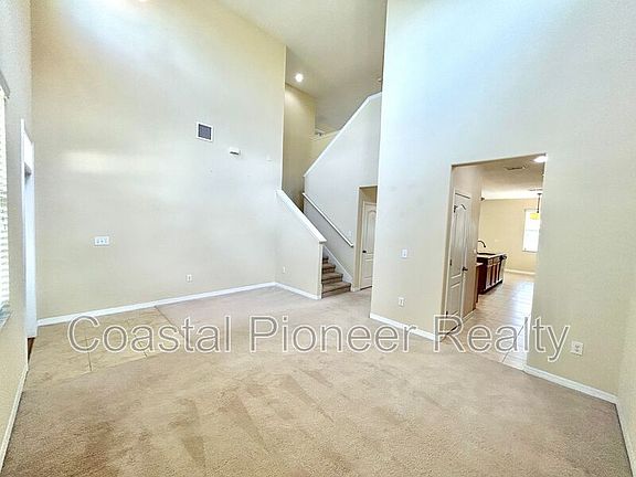 3rd image of 2123 Roanoke Springs Dr