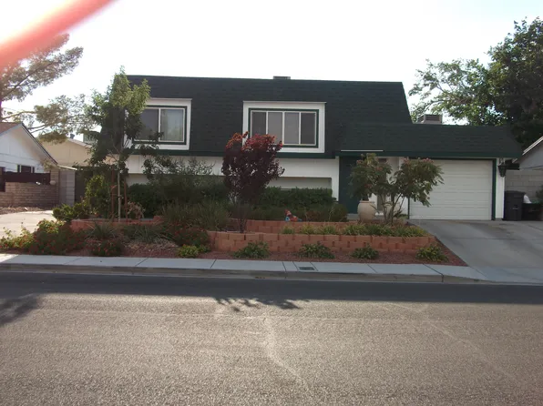620 Vincent Way, Las Vegas, NV 89145