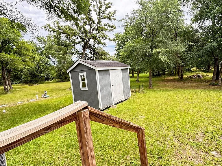 10 E Walnut Lake Dr — Photo 9