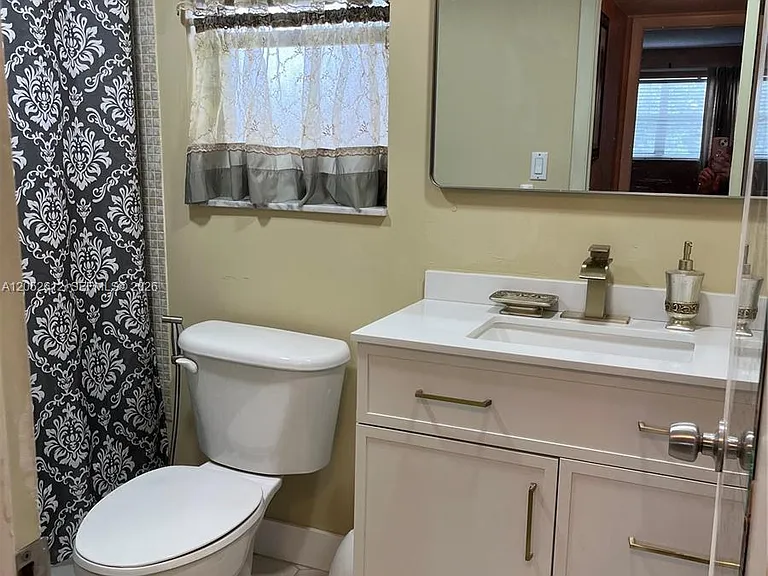 8135 Sunrise Lakes Blvd #308 — Photo 12