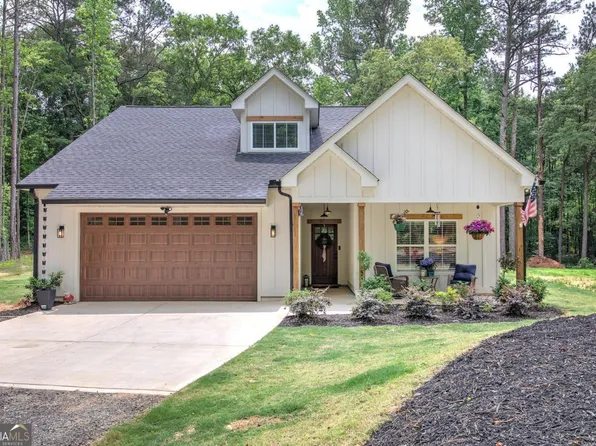 4142 Lovvorn Rd, Carrollton, GA 30117