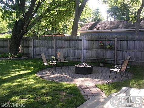 5th image of 1209 Pennoyer Ave