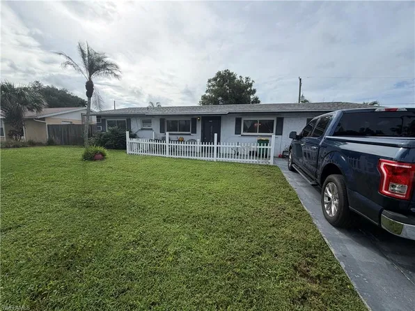 1300 Hernando ST, NAPLES, FL 34103