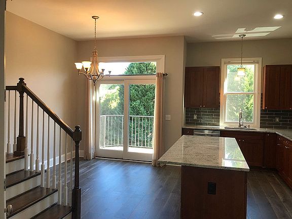 Kitchen and Balcony