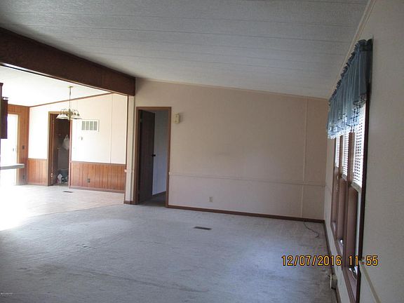 3rd image of 22510 Capital Ave NE