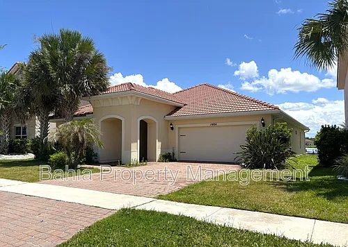 1404 Lanier Point Pl Photo 1