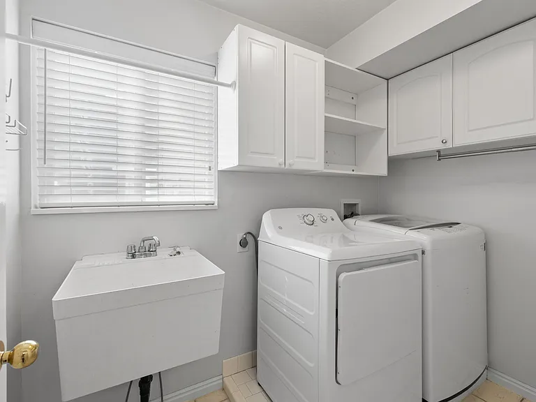 2102 E Candle Spruce Cv — Photo 11