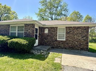 1700 S Main St APT A, Harrisonville, MO 64701