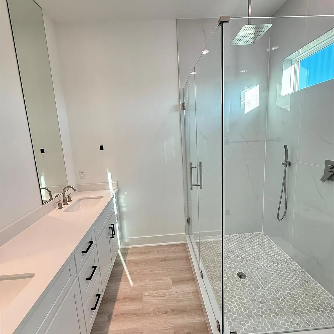 3 bed, 1386 sqft, $1,800 — Photo 3
