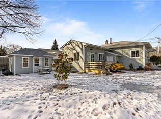 175 Irving Rd, Warwick, RI 02888