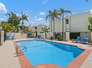 421 2nd St, Hermosa Beach, CA 90254