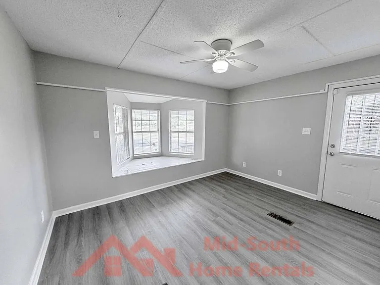 721 Best St — Photo 10