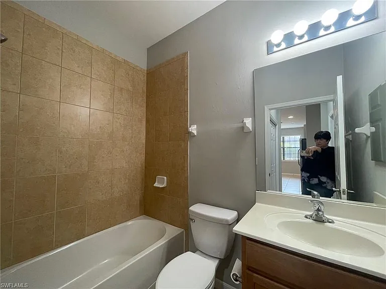 3702 Pino Vista Way #3 — Photo 21