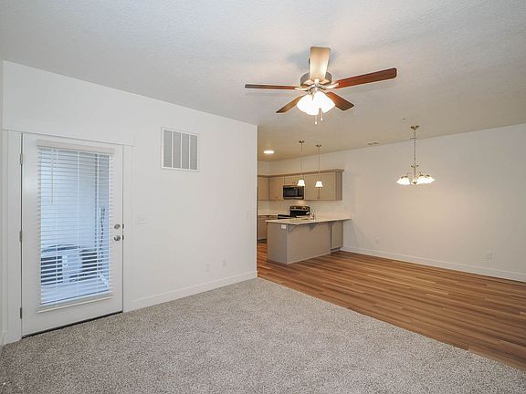 5th image of 4708 W Sattler Ln #W204