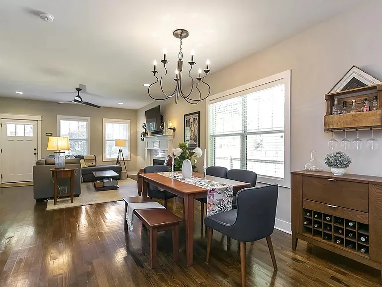 306B Manchester Ave — Photo 6