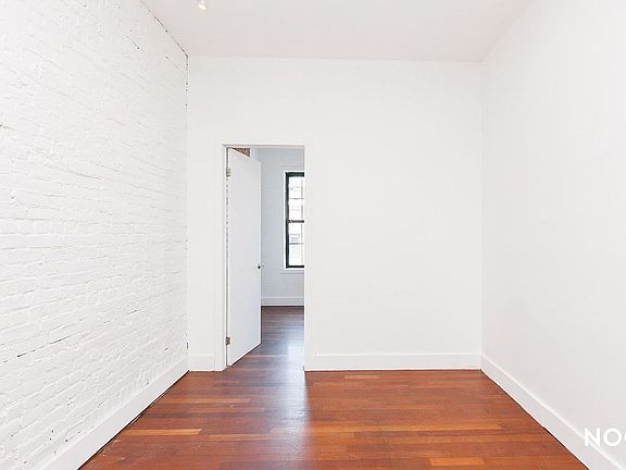 4th image of 194 Humboldt St #4B