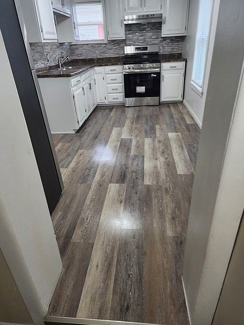 1st image of 919 3rd St