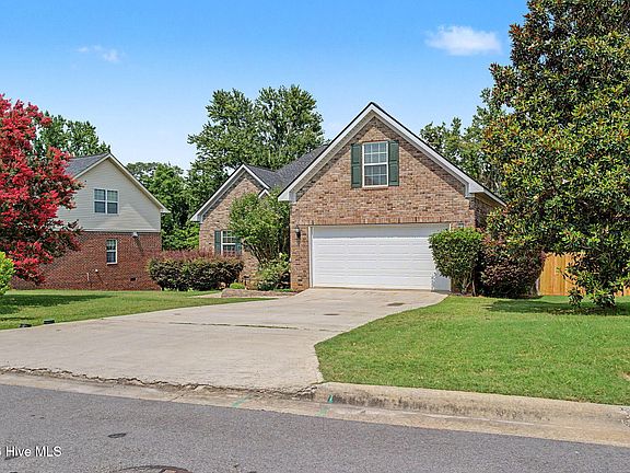 4th image of 233 Stonington Drive