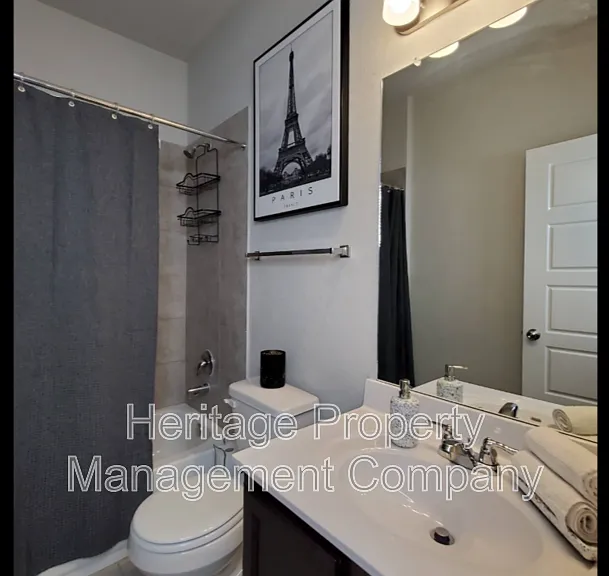 10522 Barbeque Bay — Photo 14