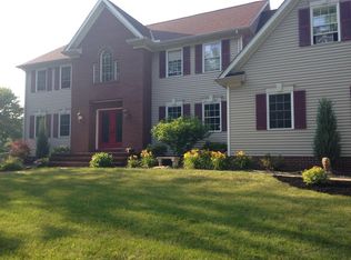 11795 Oakhurst Ave, Concord Township, OH 44077