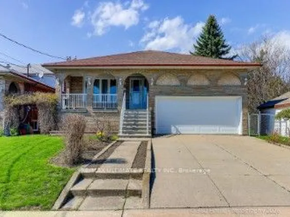 100 Newlands Ave, Toronto, ON M1L 1R9