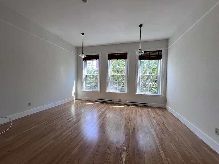 123 Water St #4E — Photo 4