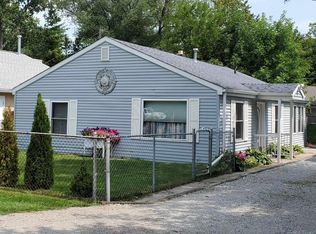 5264 Lakeshore Rd, Fort Gratiot, MI 48059