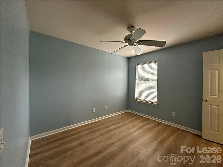 6954 Beverly Springs Dr — Photo 16
