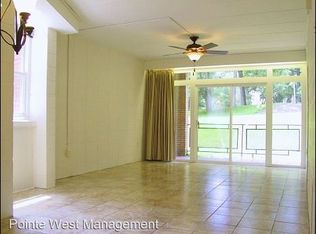 902 Brightwood Manor Dr #C-11, Blacksburg, VA 24060