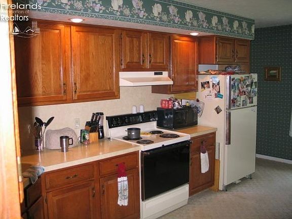 5th image of 1717 Celek Dr