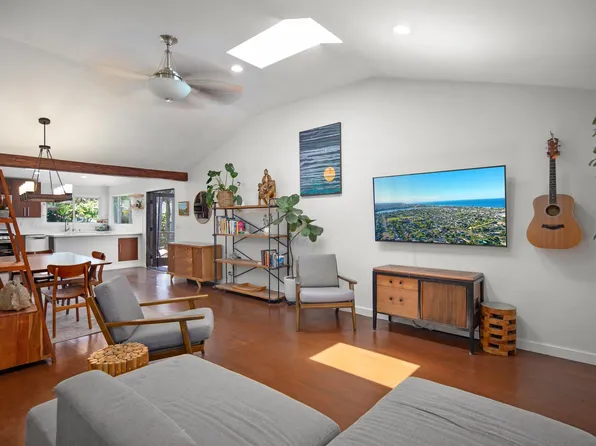 1705 S Horne St, Oceanside, CA 92054