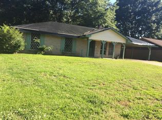 4977 Oak Leaf Dr, Jackson, MS 39212