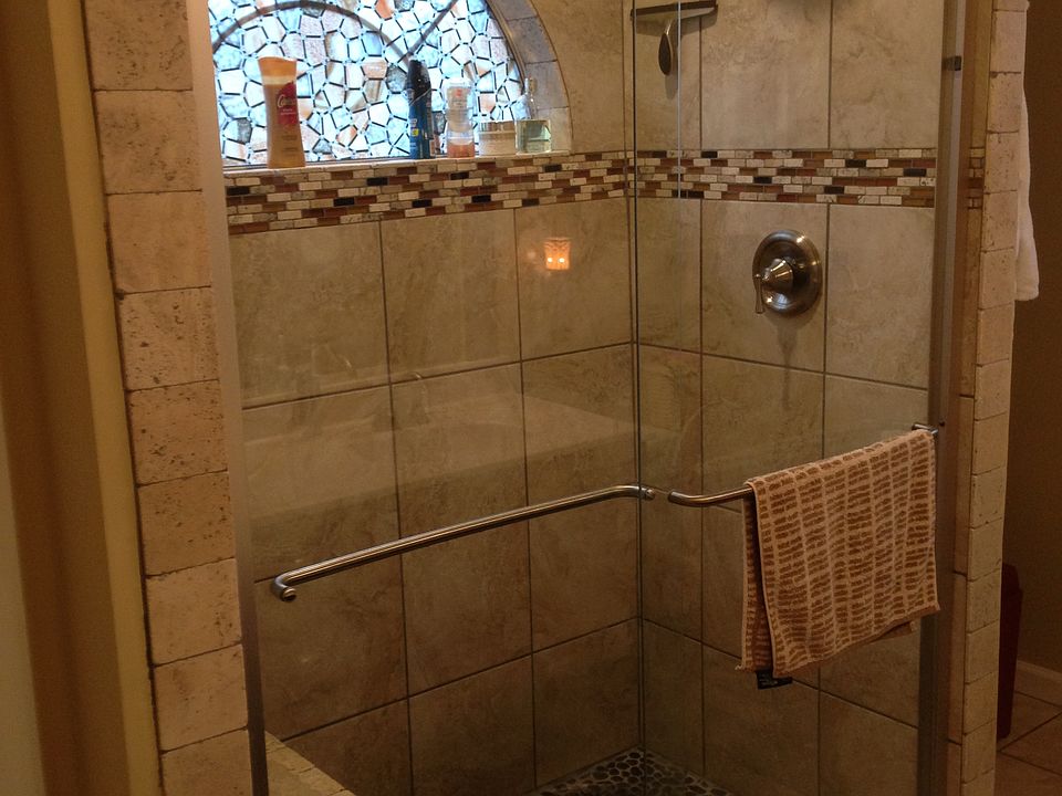 Large Walkin Shower
