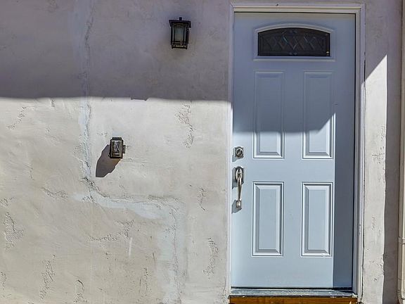 2nd image of 1477 S Orange Ave #2