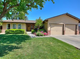 1920 Carleton Dr, Turlock, CA 95382