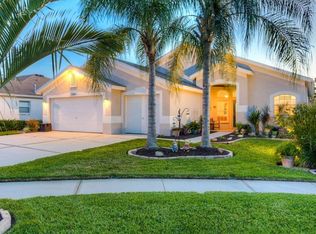 31206 Crestmont Ct, Zephyrhills, FL 33543