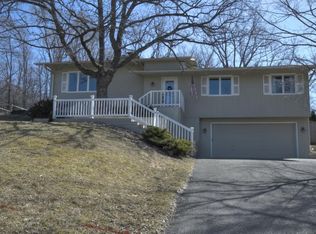 14125 Vale Ct, Eden Prairie, MN 55346