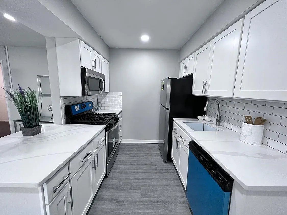 1 bed, 625 sqft, $1,498 — Photo 4
