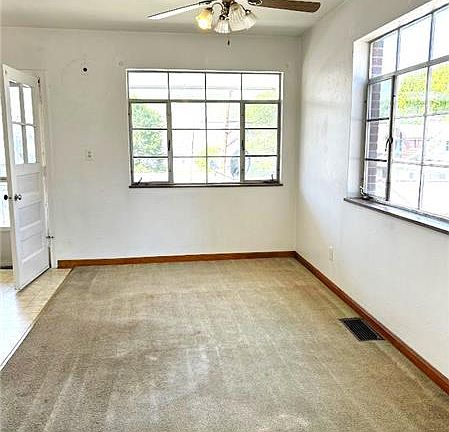 3rd image of 2201 Pleasant Ave #1