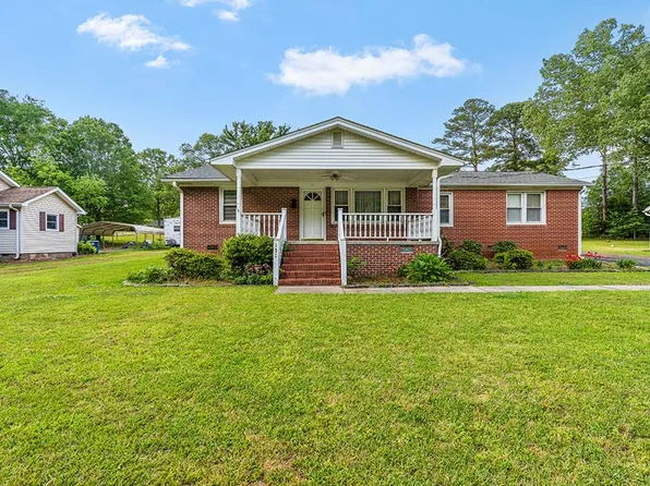 131 Pinehaven Dr, Ninety Six, SC 29666